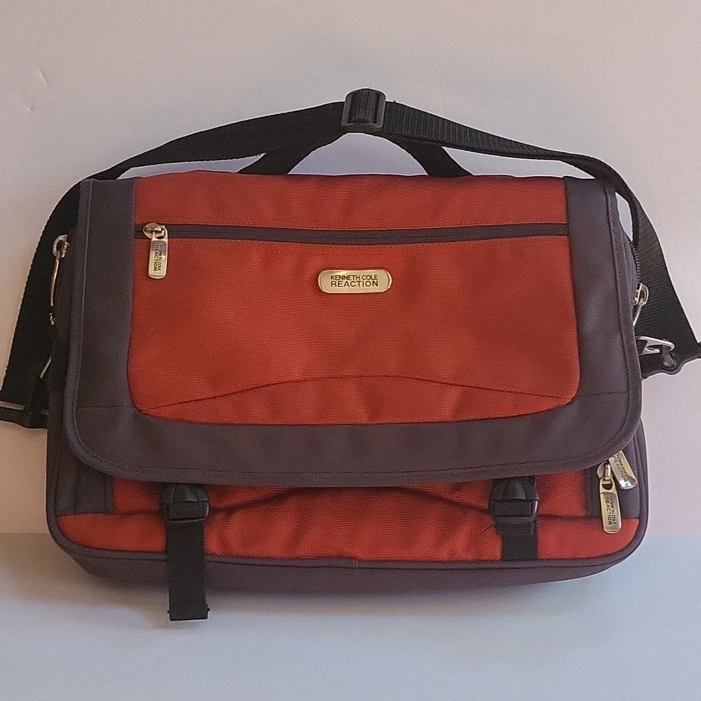 Kenneth Cole Reaction Carry On Trave Office Briefcase Business Bag